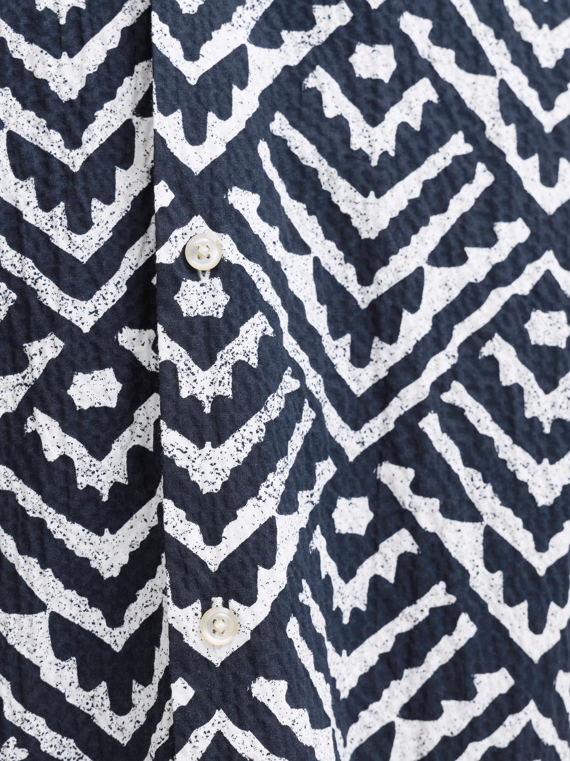 model_shot-detail